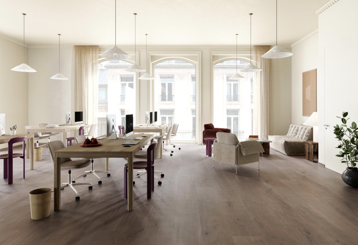 Panele podłogowe w codziennym użytkowaniu – co naprawdę decyduje o ich trwałości i komforcie?